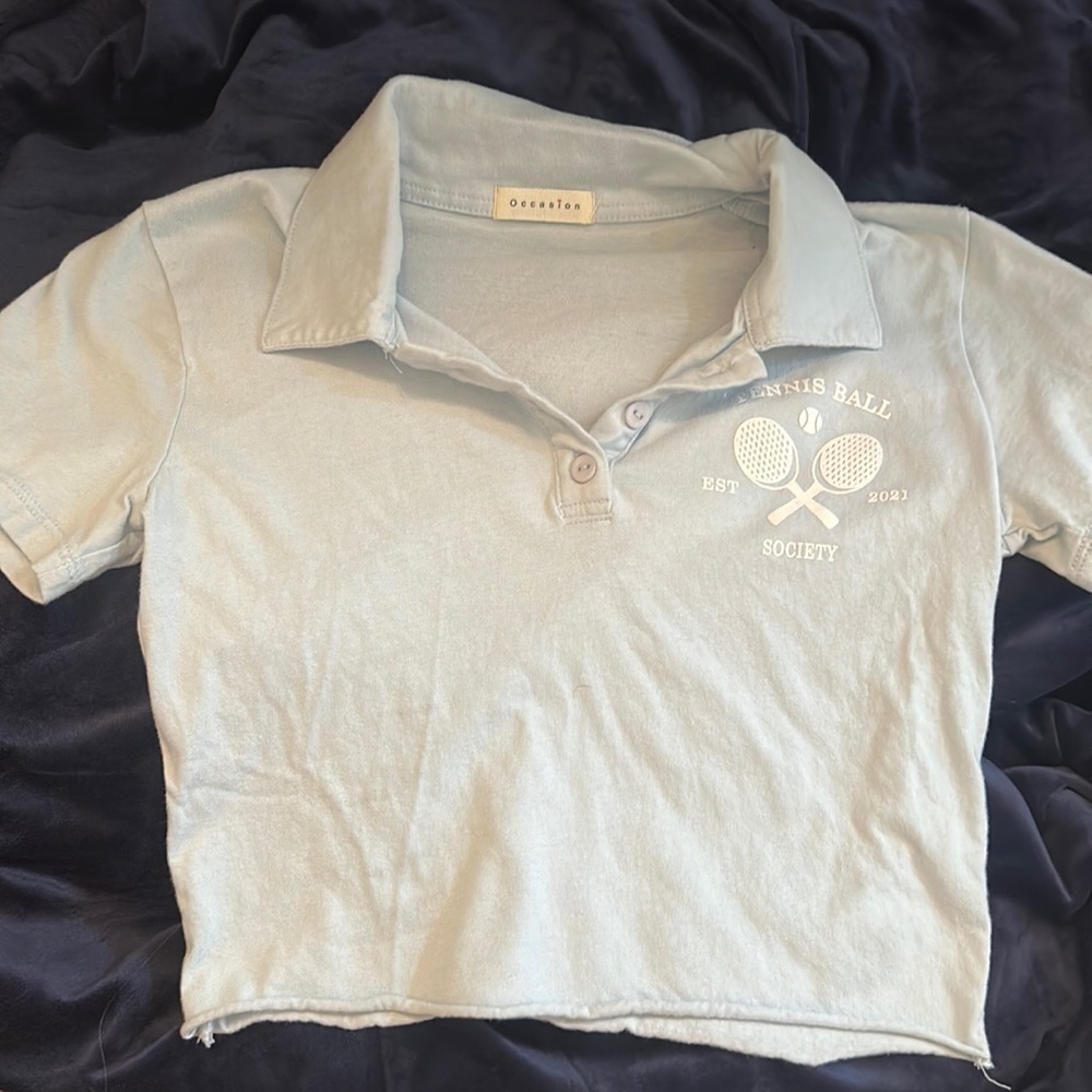 Cute tennis t, size xs/s